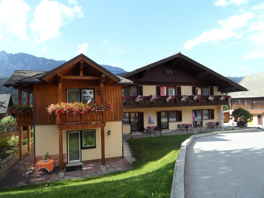 Hotel Gasthof Stenitzer Haus im Ennstal Exterior foto
